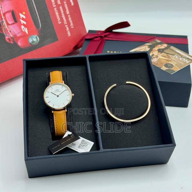 Ladies Watch Collection · Photo 4