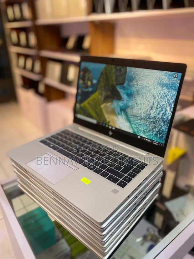 Laptop HP EliteBook 840 G5 8GB Intel Core i5 SSD 256GB · Photo 2