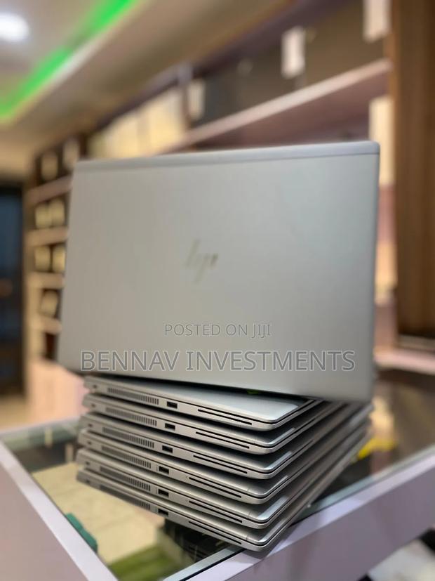 Laptop HP EliteBook 840 G5 8GB Intel Core i5 SSD 256GB · Photo 5