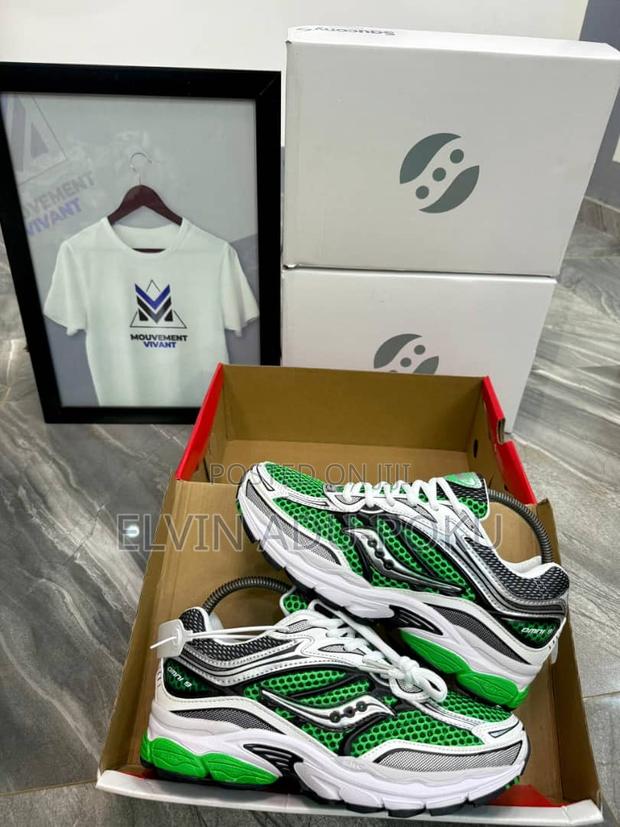 Saucony Progrid Sneakers Comes In Different Colours, Swipe > · Photo 6