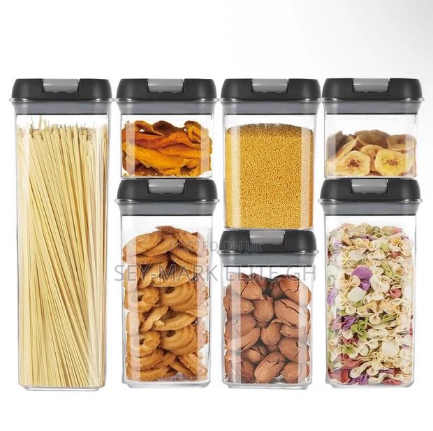 7pcs Airtight Storage Container · Photo 1