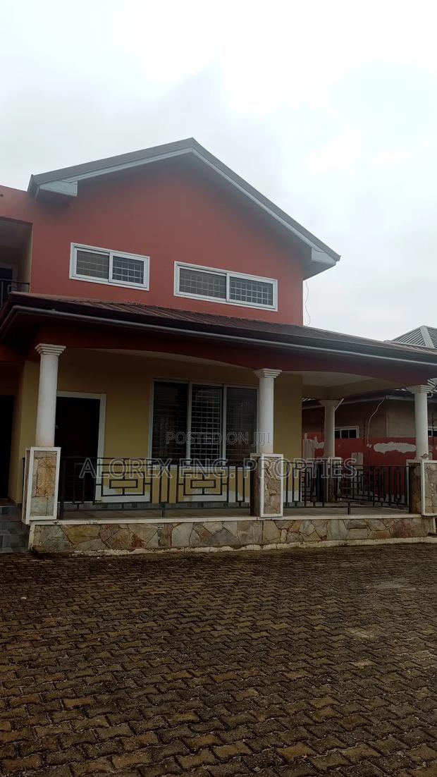 4bdrm House in $200,000, Oyarifa for sale · Photo 1