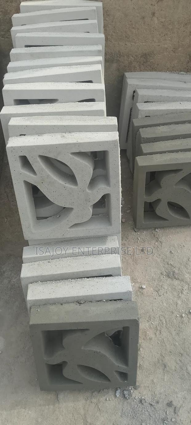Ventilation Blocks · Photo 4