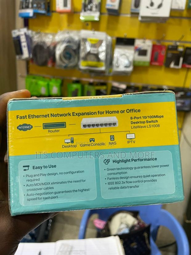 Tp Link 8port Desktop Switch Ls1008 · Photo 1