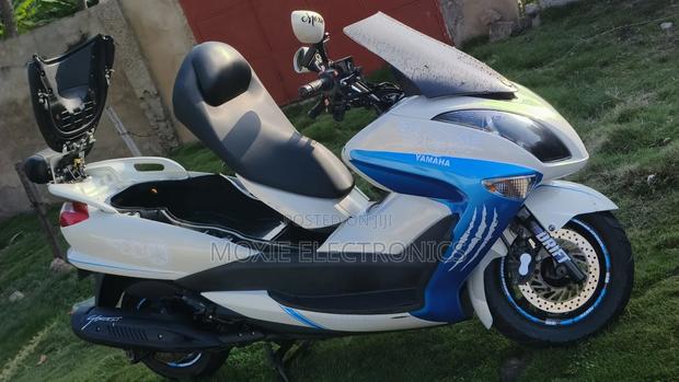 Yamaha Majesty 2020 White · Photo 4