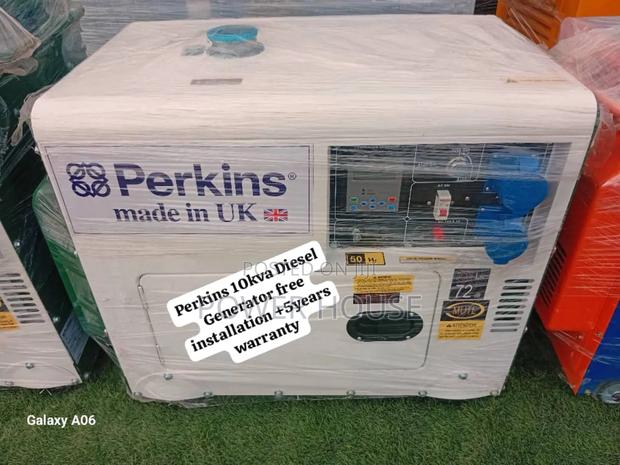 Turbo Thinker Perkins Diesel Generator 10kva Silent · Photo 1