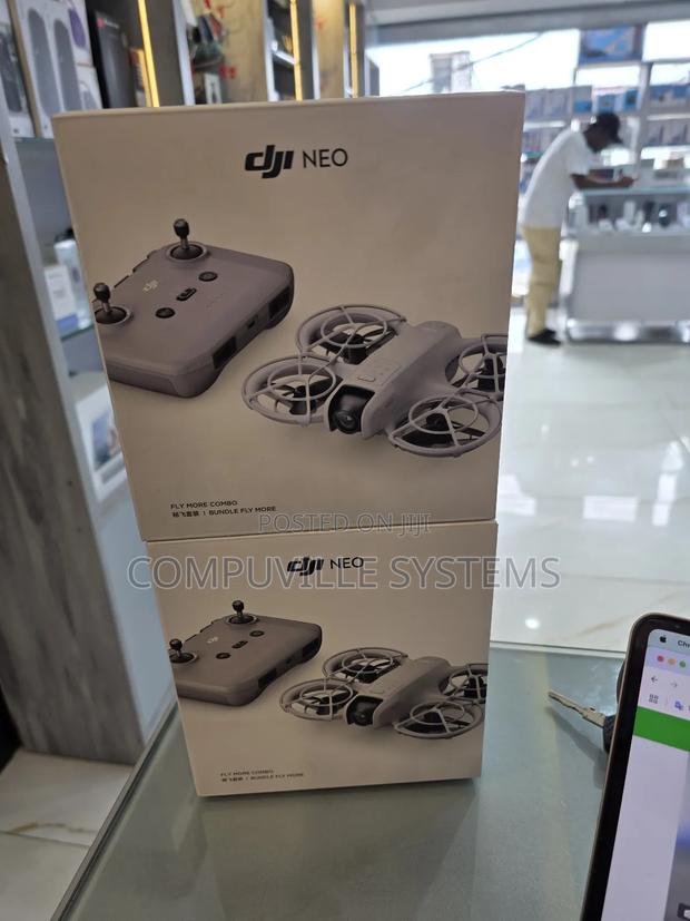 Dji Neo Fly More Combo · Photo 1