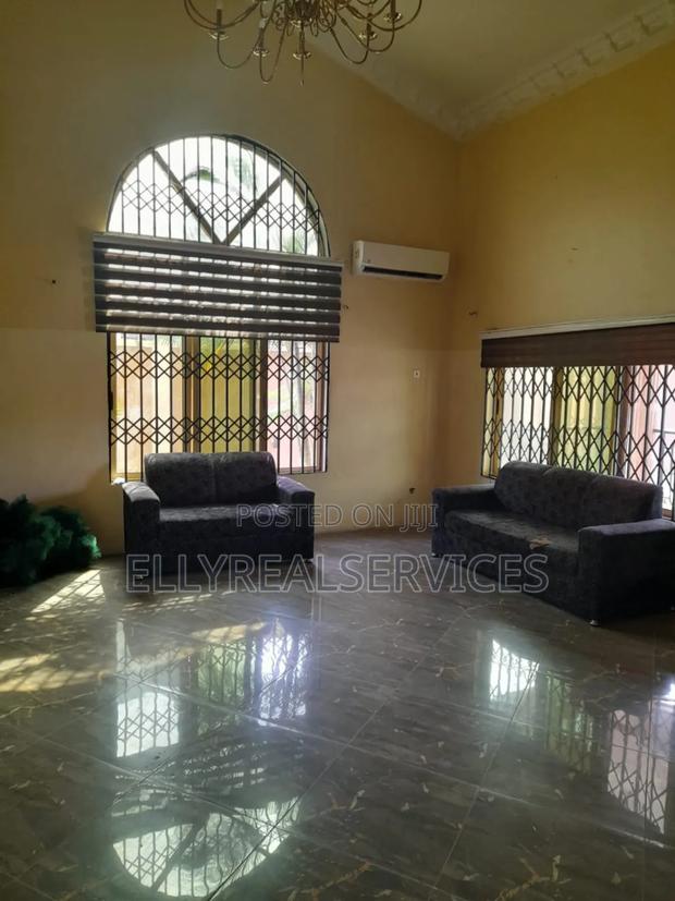 6bdrm House in Ellyrealservices, Adenta for rent · Photo 4