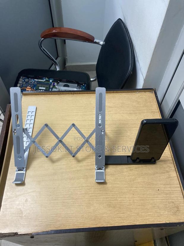 Laptop Stand With Phone Holder · Photo 1