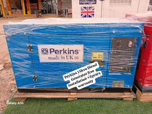 Think Box Deluxe Perkins Diesel Generator 15kva Silent · Photo 1