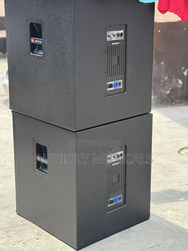 JBL Active Single Bass Speaker (Pair) · Photo 1