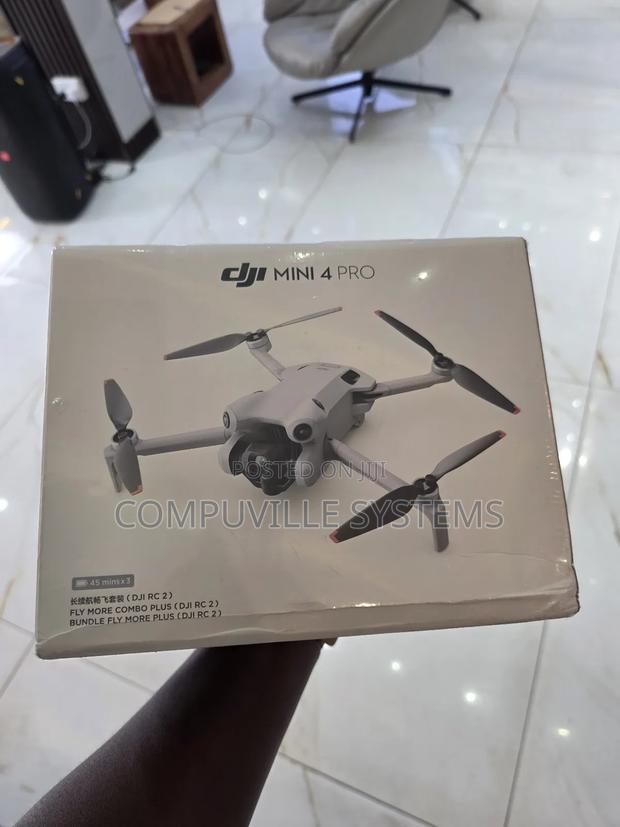 Dji Mini 4 Pro Combo Plus · Photo 2