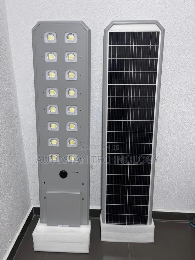 100watts All in One Solar Street Light · Photo 2