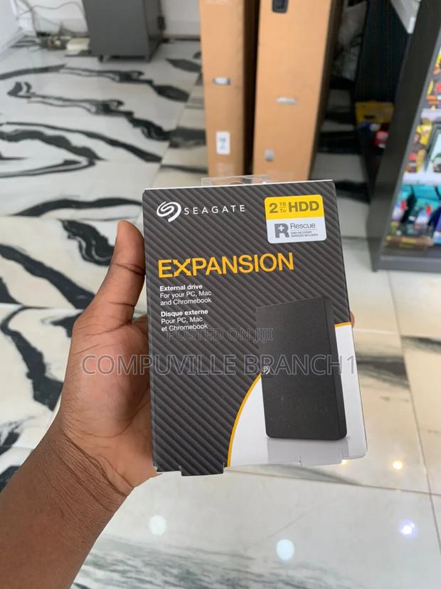 Seagate 2tb External HDD · Photo 1