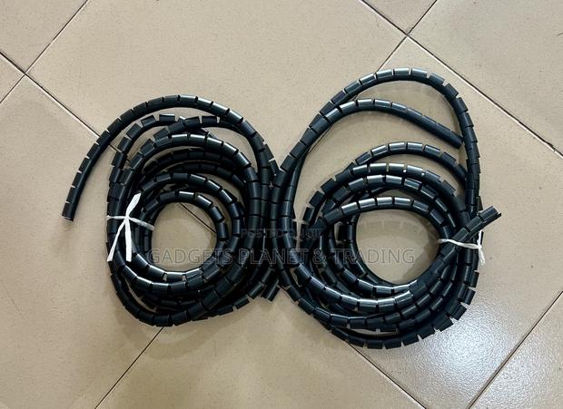 Easy Wrap Cable Organizer Management Cord - 20mm X 3m · Photo 2