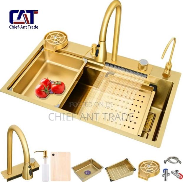 Golden Luxury Kitchen Sink 7545 Gold · Photo 1