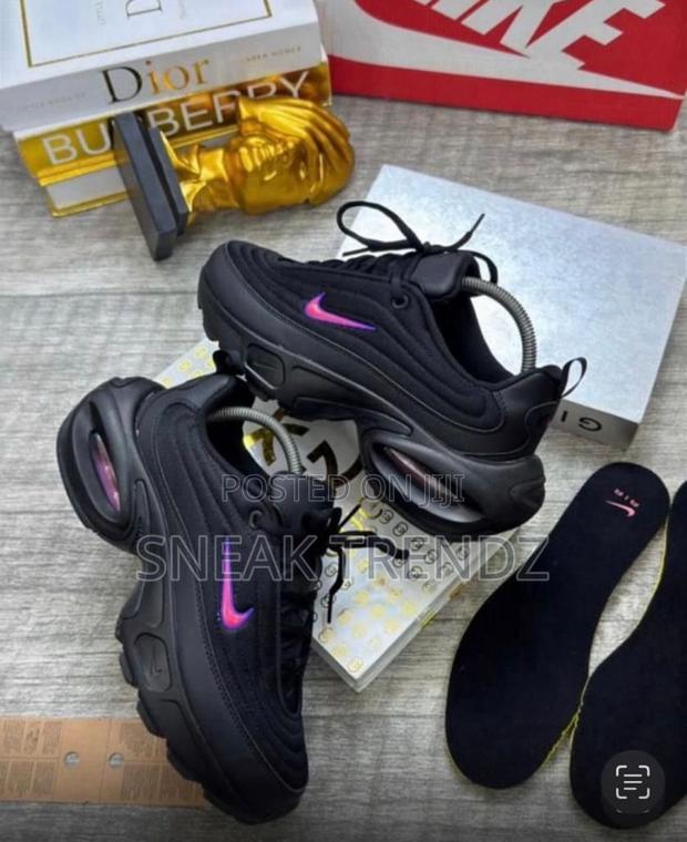 Nike Original Portal Black Pink · Photo 2