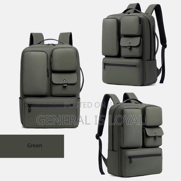 Compatible Backpack · Photo 4
