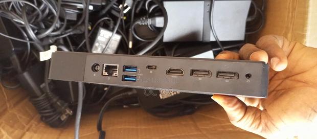 Dell Docking Station Wd 19s Usb-C, 130w, 180w Power. · Photo 1