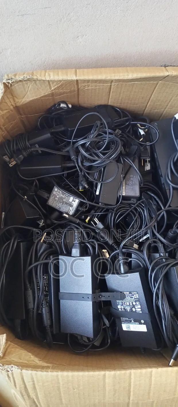 Dell Docking Station Wd 19s Usb-C, 130w, 180w Power. · Photo 4
