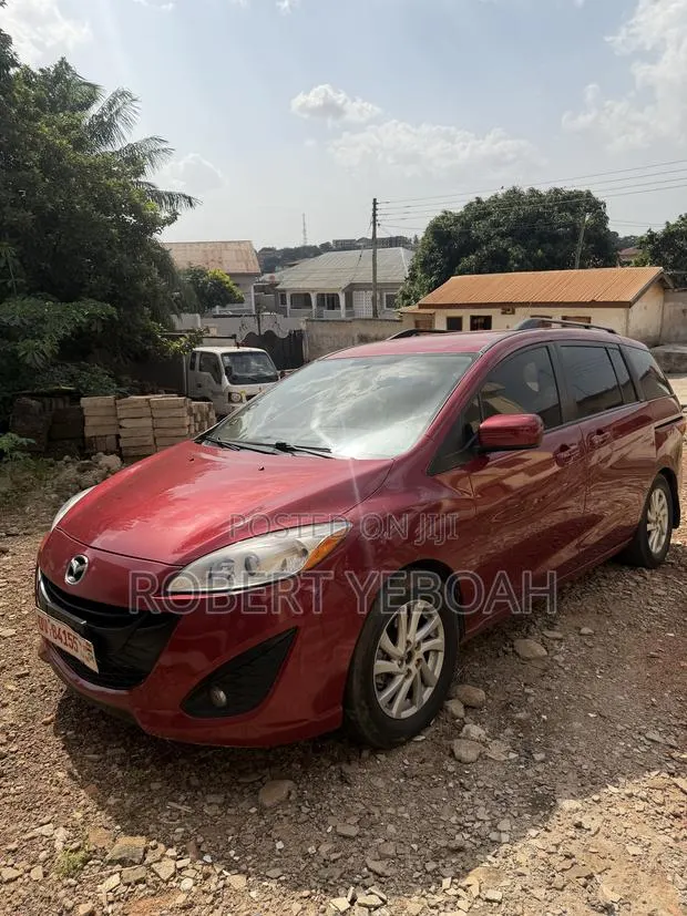 Mazda 5 2017 Red · Photo 1