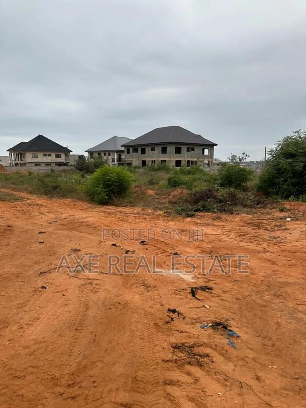 Few Week Super Deals on Serviced Plot at Prampram Beach Road · Photo 2