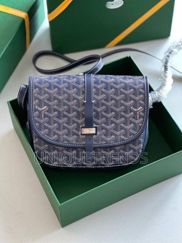 Goyard Unisex Sling Bags · Photo 7