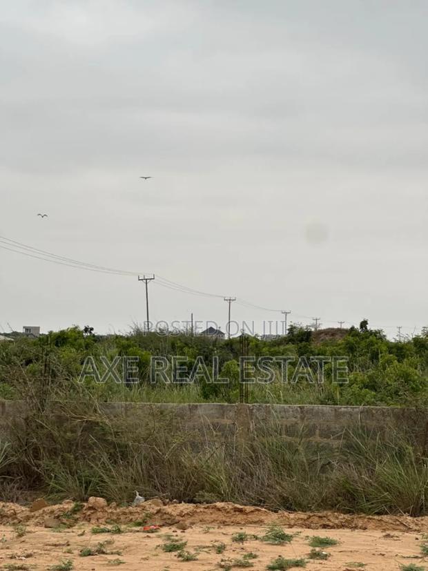 Huge Rush on Genuine Half Plot at Prampram Beach Lane · Photo 2