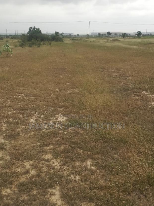 60 Acres of Main Road Side Land for Sale · Photo 5