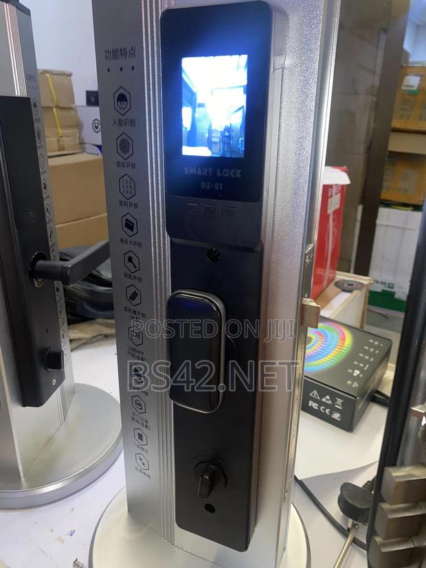 Face Recognition Smart Lock · Photo 4