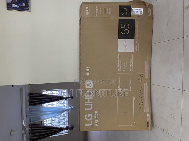 Slightly Used Lg 65 Inches · Photo 2