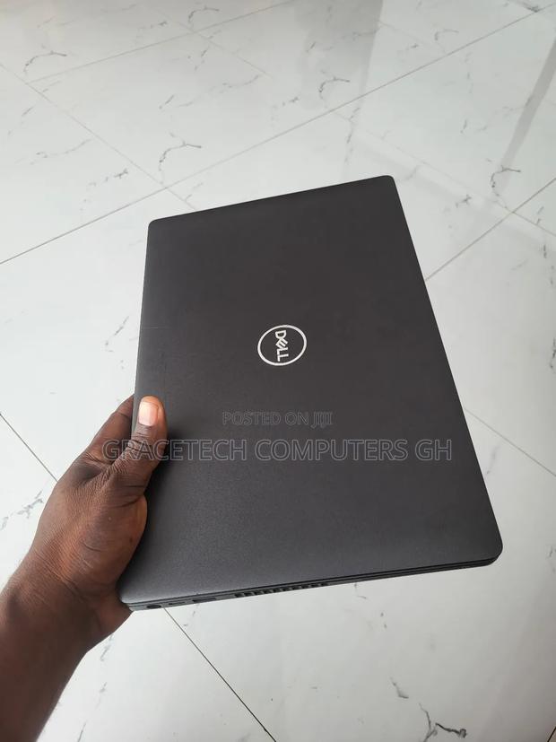 Laptop Dell Latitude 5401 16GB Intel Core i7 SSD 256GB · Photo 2