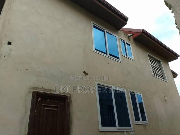 4bdrm House in Dki Properties, Malejor for sale · Photo 7