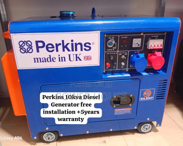 Spark Roll Perkins Diesel Generator 10kva Silent · Photo 1