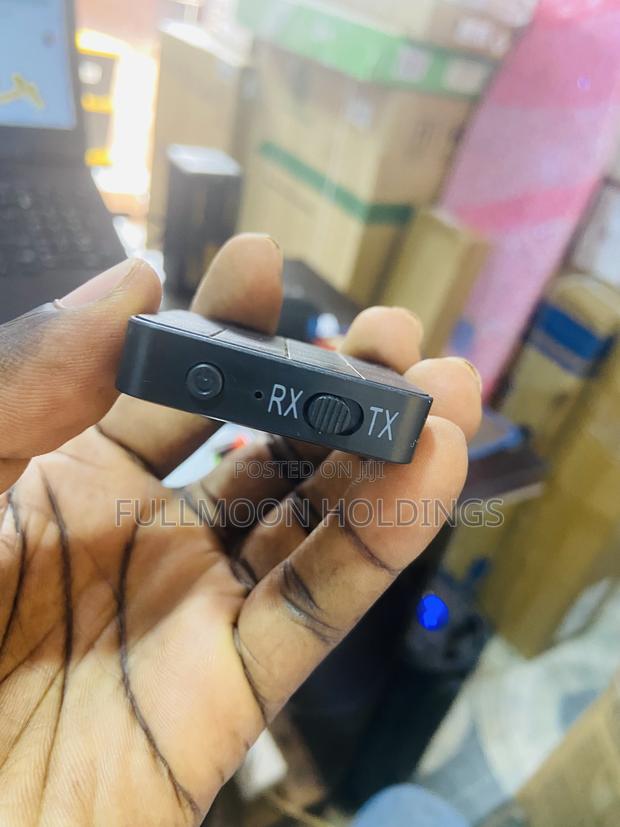 Bluetooth Transmitter and Receiver · Photo 4