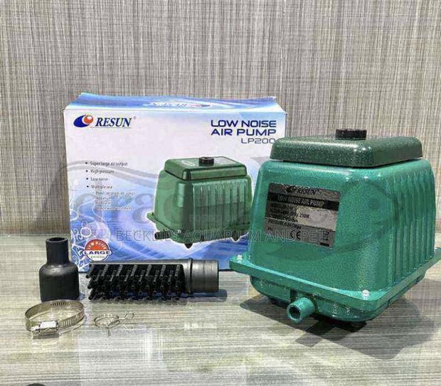 33 Outlet Low Noise Aerator( Lp -200 Resun ) · Photo 1