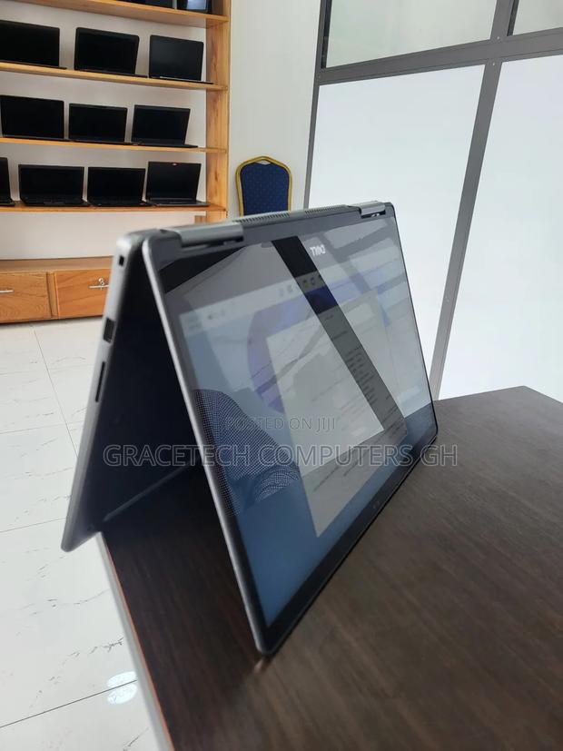 Laptop Dell Inspiron 13 7373 16GB Intel Core i7 SSD 512GB · Photo 2