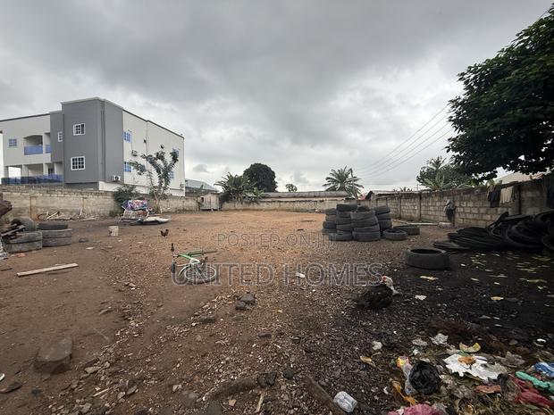 Atico Junction 3 and Half Plot for Sale · Photo 3