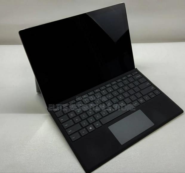 Laptop Microsoft Surface Pro 7 8GB Intel Core I5 SSD 256GB · Photo 1