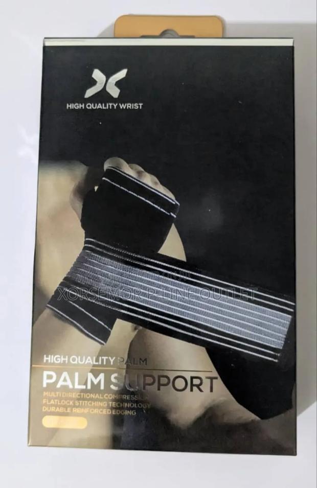 Hand Gloves · Photo 1