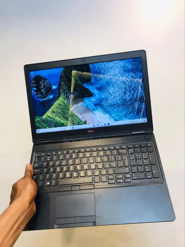 Laptop Dell Latitude 5590 8GB Intel Core I5 SSD 256GB · Photo 7
