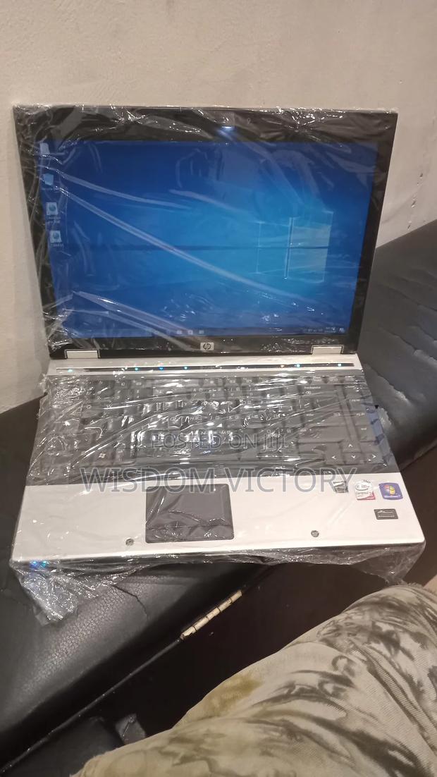 New Laptop HP EliteBook 6930P 4GB Intel HDD 250GB · Photo 1