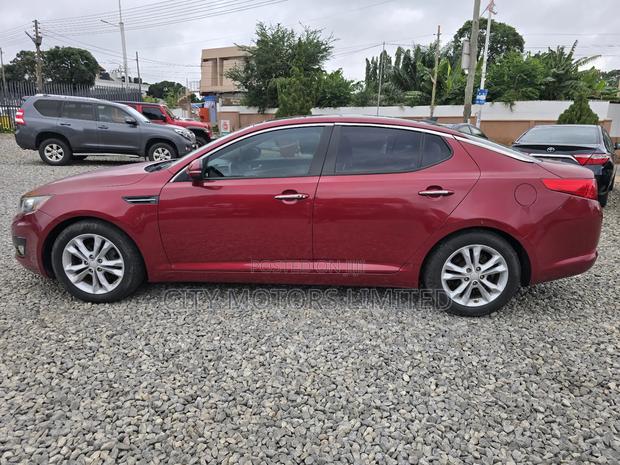Kia Optima EX 4dr Sedan (2.4L 4cyl 6A) 2013 Burgundy · Photo 3