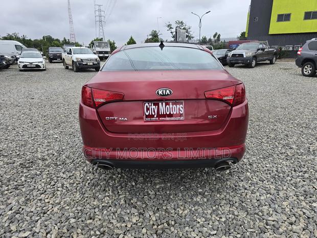 Kia Optima EX 4dr Sedan (2.4L 4cyl 6A) 2013 Burgundy · Photo 4