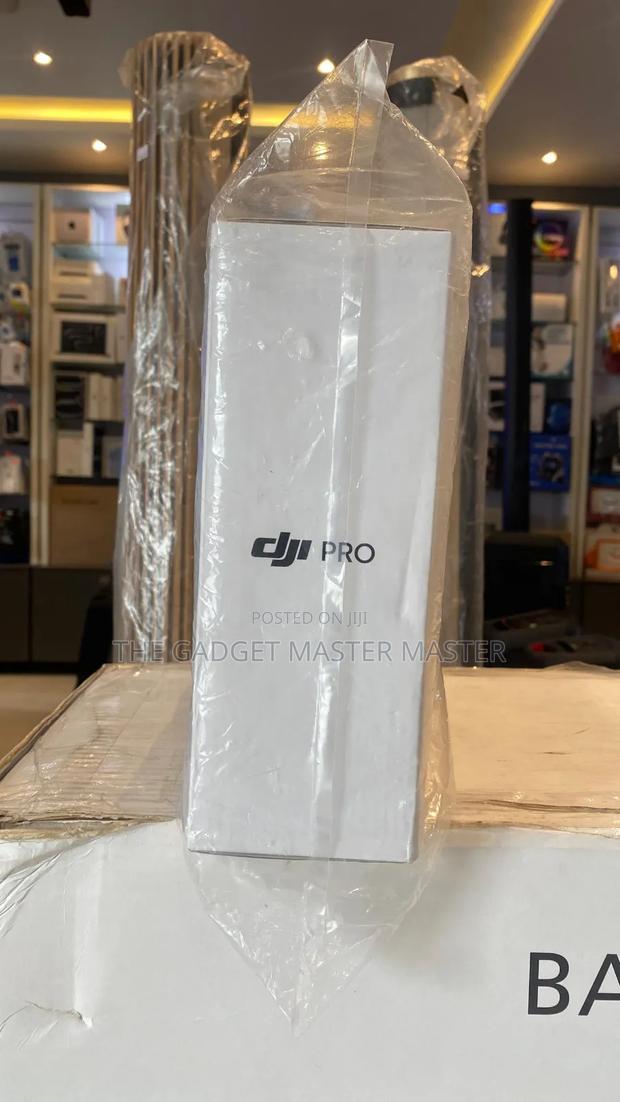 Dji Rs4 Camera Gimbal Stabilizer · Photo 3