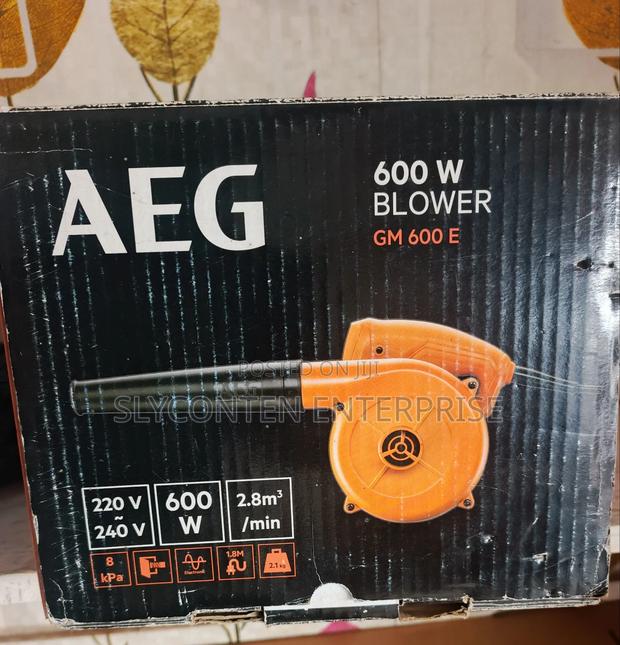 Aeg Vacuum Cleaner And Air Blower(2in1) · Photo 2