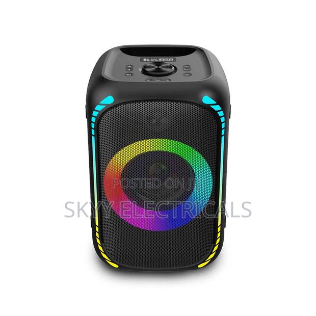 Porodo Soundtec Party Speaker 200w With 5.25′′ Woofer 2′′Fm– Black · Photo 1