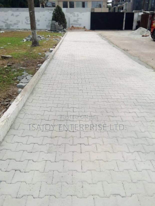 Pavement Interlocks · Photo 8