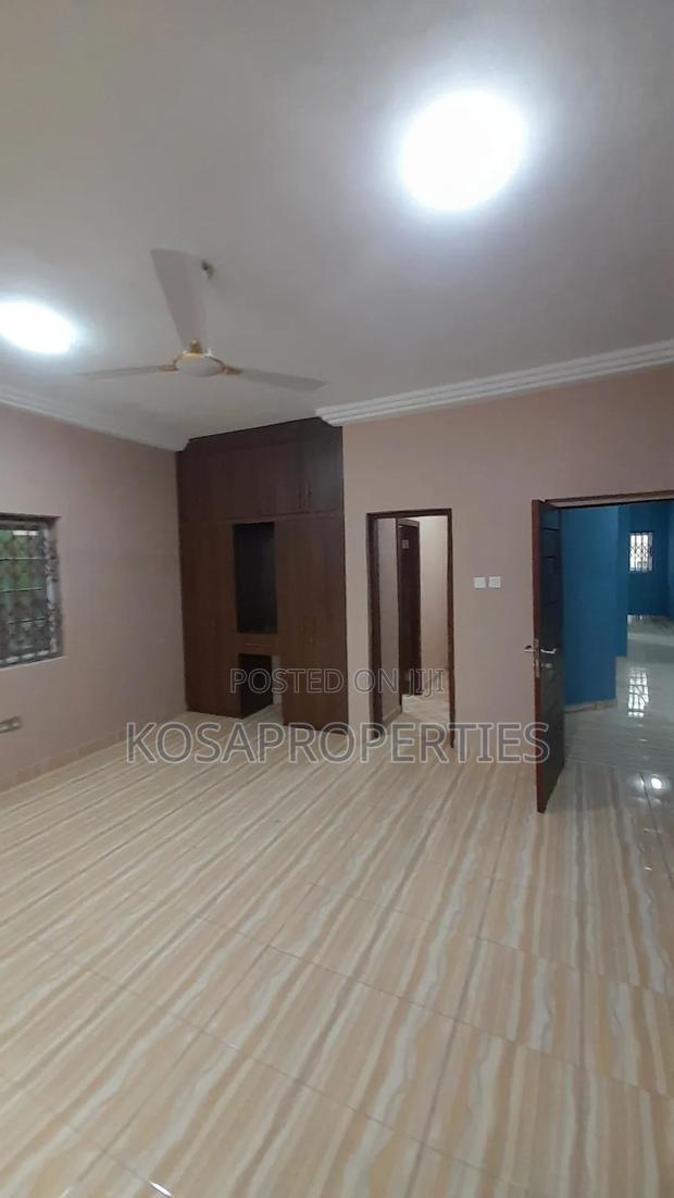 4bdrm Apartment in Adjiringanor, Adjiriganor for rent · Photo 8