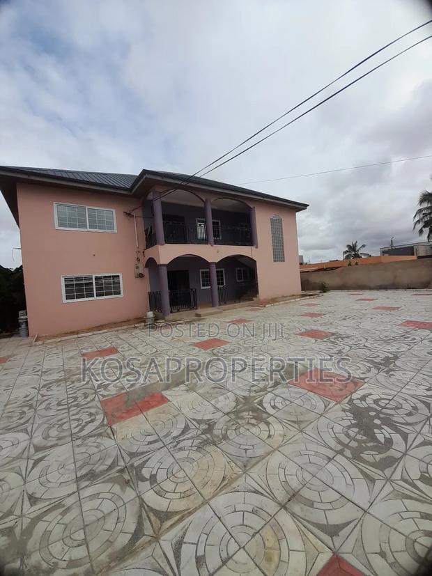 4bdrm Apartment in Adjiringanor, Adjiriganor for rent · Photo 3
